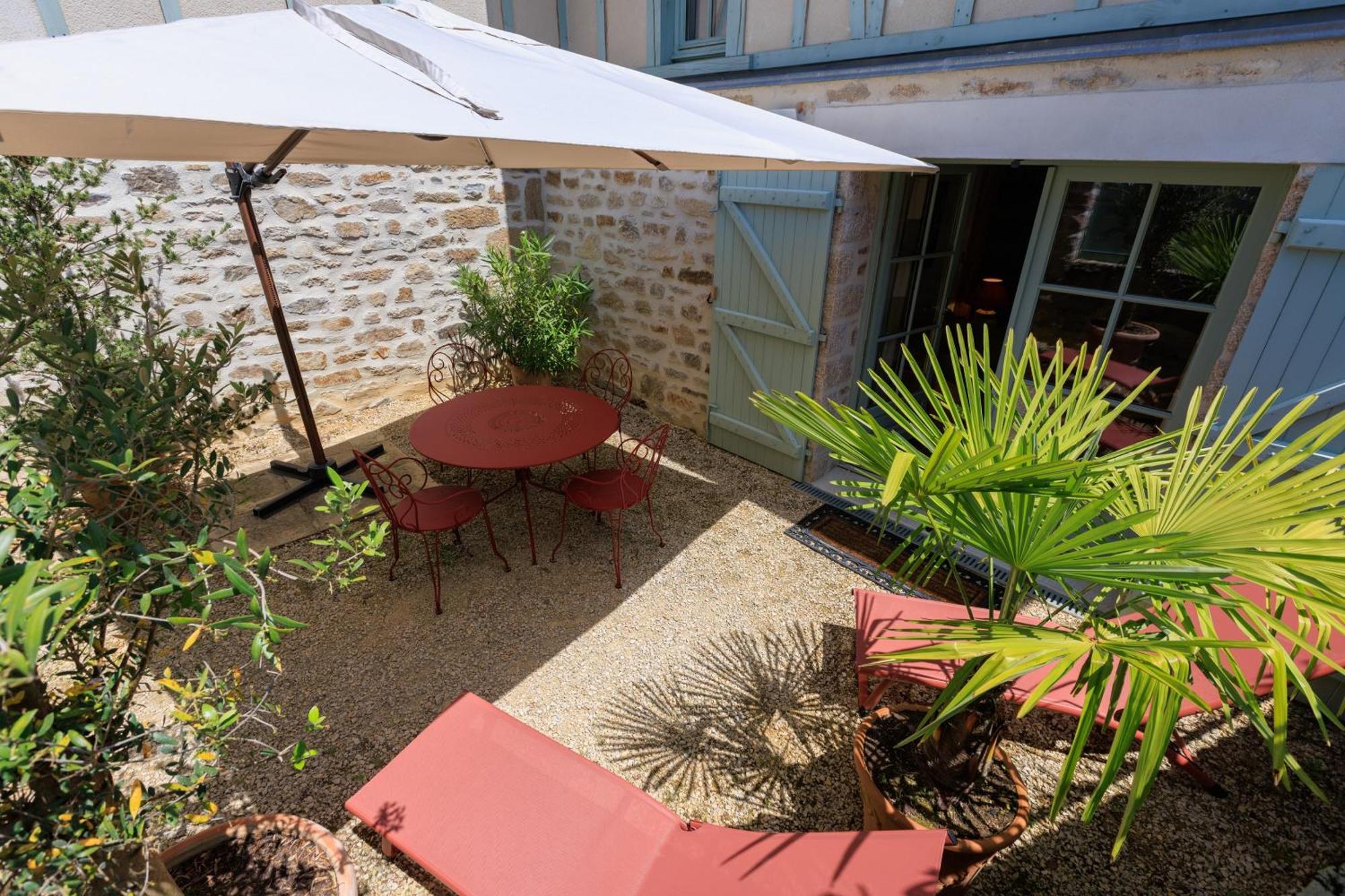 Maison D'Hotes Les Jardins Saint Eloi Le Lonzac Zewnętrze zdjęcie